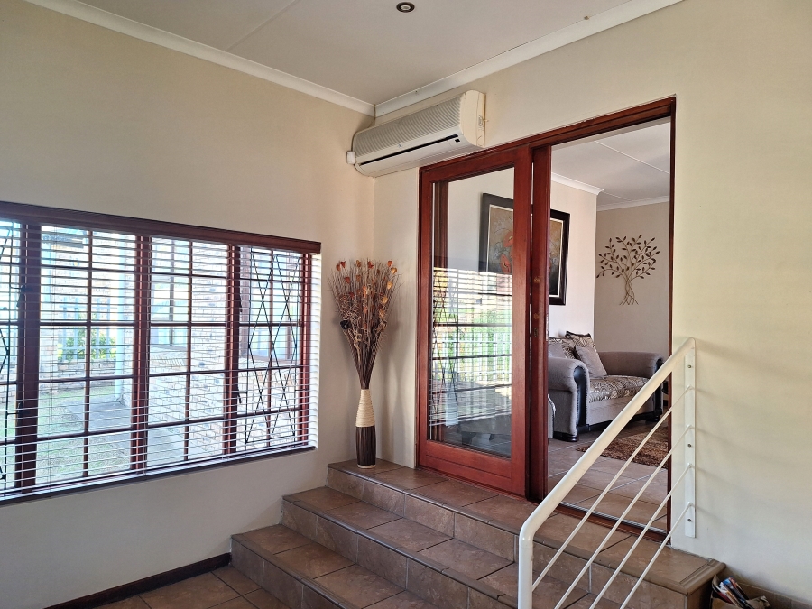 3 Bedroom Property for Sale in Strelitzia Park Eastern Cape